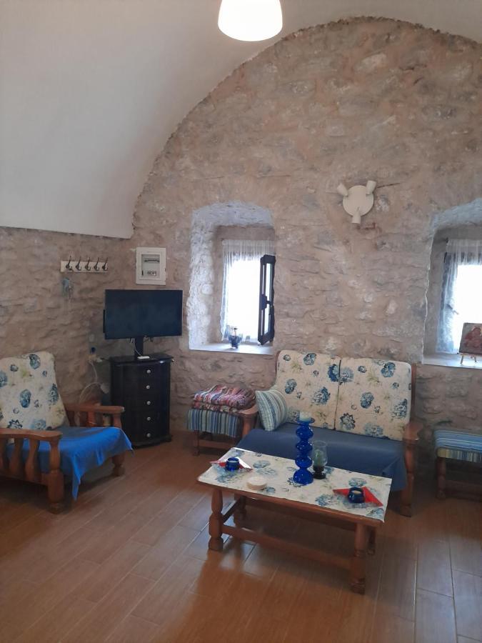 Stonehouse In Mani Penisula Villa Koíta Exterior photo