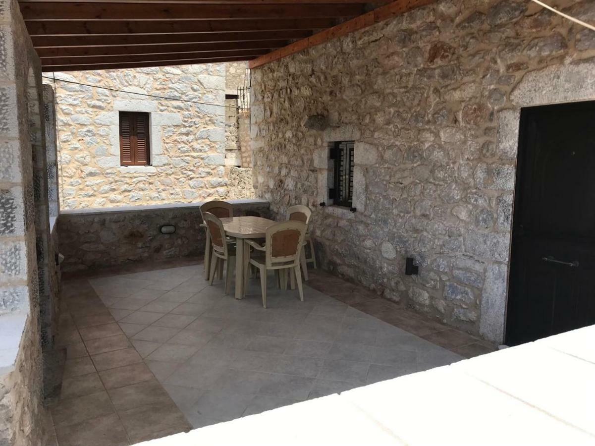 Stonehouse In Mani Penisula Villa Koíta Exterior photo